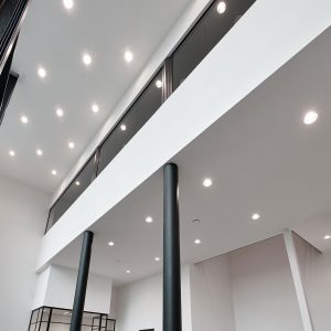 De Rooij SB Afbouw stucwerk-hoge-plafonds